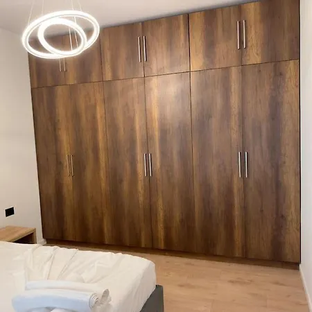 Modern Meets Comfort 2 Bedroom In Bllok * Tirana